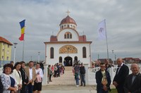 Biserica din Sânmartin-ANL târnosită de Chiriarhul Oradiei în anul Centenar
