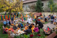 Cântec, joc și culoare în cadrul Festivalului Dovleacului la Grădinița cu Program Prelungit Nr. 23 Oradea