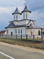 Cea dintâi Dumnezeiască Liturghie în noua biserică a Parohiei Holod