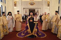 Cea dintâi Sfântă Liturghie în noua biserică a Mănăstirii Izbuc
