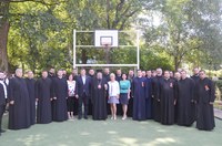 Chiriarhul Oradiei a vizitat copiii de la  Spitalul clinic de recuperare medicală – secția de copii din Băile 1 Mai