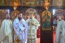 Chiriarhul Oradiei în parohia Săbolciu la praznicul Înălțării Sfintei Cruci