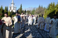 Chiriarhul Oradiei la Mănăstirea Sfânta Cruce din Oradea  în Duminica a treia din Postul Mare