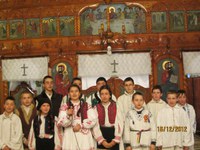 Concert de colinde in parohia Voivozi-Popeşti