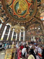 Duminica Femeilor purtătoare de Înviere