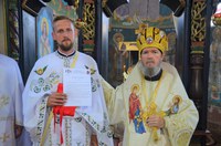 Duminica Sfinților Români la biserica voievodală din Tinăud. Binecuvântarea și inaugurarea Școlii catehetice parohiale „Lumină din Lumina Ta”