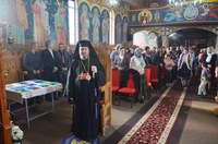 Episcopul Oradiei în parohia Husasău de Criș de prăznuirea Sfântului Apostol Andrei