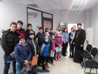 Iată vin colindători din Margine coborâtori