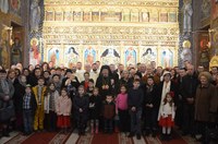 Liturghie arhierească în biserica parohială din Oradea-Vii