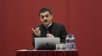 Părintele profesor dr. Adrian-Sorin Mihalache a susținut conferința „Generația Dopaminei” în orașul bihorean Salonta