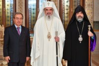 Preafericitul Părinte Patriarh Daniel a primit vizita ambasadorului Republicii Armenia în România