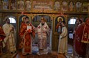 Prezenţă arhierească în parohia Lazuri de Beiuş la praznicul Înălţării Sfintei Cruci