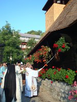 Resfinţirea bisericii de lemn de la Mănăstirea Izbuc