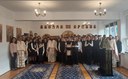 Sărbătoare de hram în Paraclisul Liceului Ortodox „Episcop Roman Ciorogariu” din Oradea, la prăznuirea Sfântului Apostol Iacov, rudenia Domnului