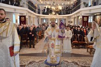 Sărbătoare la biserica Sfinții Trei Ierarhi din Oradea