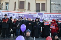 Solidaritate cu familiile aflate în suferință