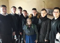 Sus să avem inimile!