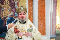Un vis împlinit | La sfințirea catedralei orădene, PS Sofronie i-a evocat pe Mihai Viteazul și Regele Ferdinand